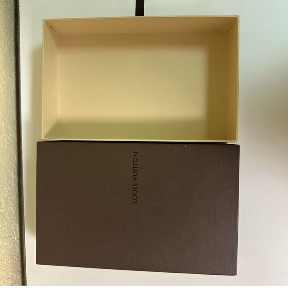 LV LONG WALLET BOX - Picture 2 of 2